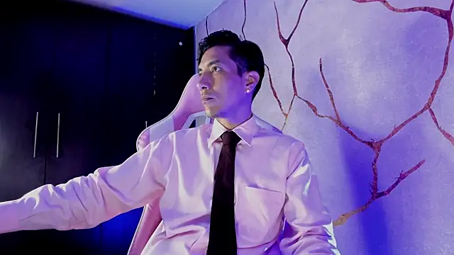 EdwardVlad online show from December 2, 2024, 7:27 pm