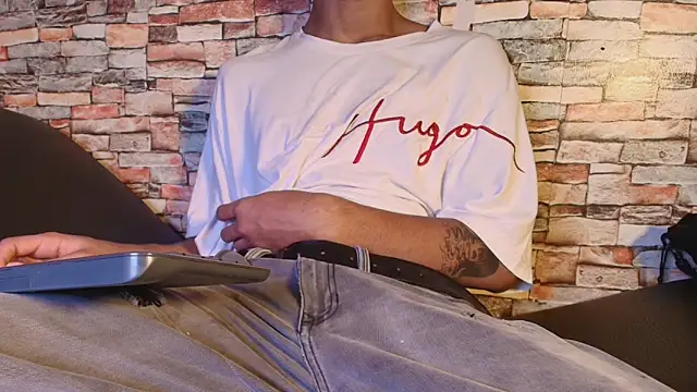 Snapshot of hares_mds chatting on November 15, 2025, 1:51 pm hares mds online show from November 15, 2025, 1:51 pm