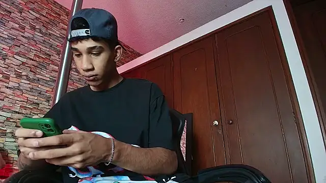 hares mds online show from February 11, 2026, 3:39 pm