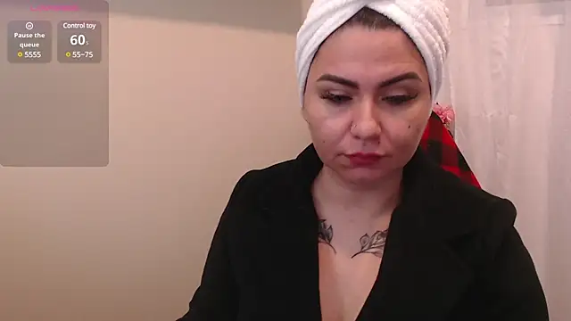 Snapshot of Genesisgems11_ chatting on January 18, 2025, 3:42 am Genesisgems11 online show from January 18, 2025, 3:42 am