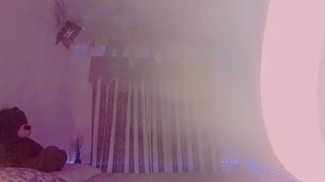 Snapshot of Lauu_G chatting on October 12, 2025, 3:05 am Lauu G online show from October 12, 2025, 3:05 am