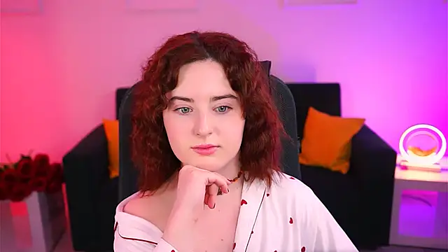 Snapshot of AnnTerry_ chatting on February 20, 2025, 12:15 pm AnnTerry online show from February 20, 2025, 12:15 pm