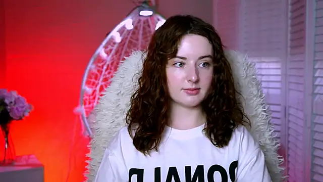 Snapshot of AnnTerry_ chatting on October 23, 2025, 12:26 pm AnnTerry online show from October 23, 2025, 12:26 pm