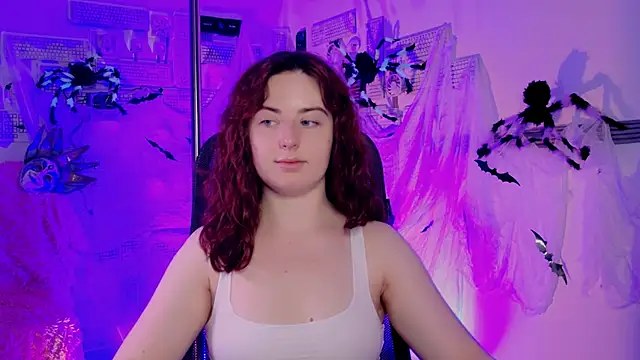 Snapshot of AnnTerry_ chatting on November 2, 2025, 10:28 am AnnTerry online show from November 2, 2025, 10:28 am