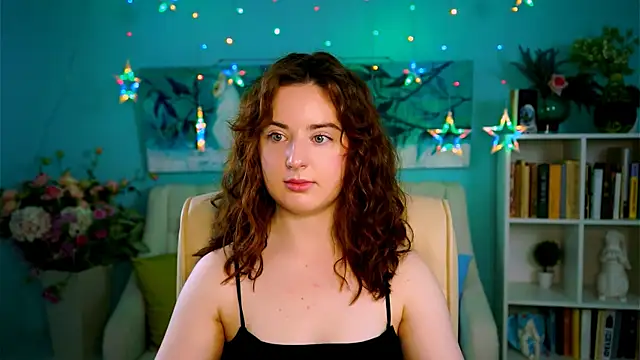 Snapshot of AnnTerry_ chatting on November 20, 2025, 8:36 am AnnTerry online show from November 20, 2025, 8:36 am