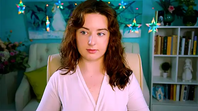 Snapshot of AnnTerry_ chatting on November 24, 2025, 8:47 am AnnTerry online show from November 24, 2025, 8:47 am