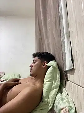 Oliver8 online show from December 2, 2024, 1:25 am