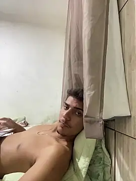 Oliver8 online show from December 4, 2024, 1:36 am