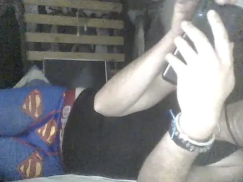 Snapshot of frank32love chatting on January 14, 2025, 5:19 am frank32love online show from January 14, 2025, 5:19 am