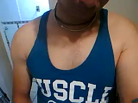 Snapshot of frank32love chatting on February 2, 2025, 4:59 am frank32love online show from February 2, 2025, 4:59 am