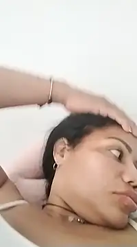 KarenGuzman  online show from January 30, 2025, 10:08 pm