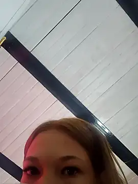 carolanyi online show from January 15, 2026, 4:22 pm