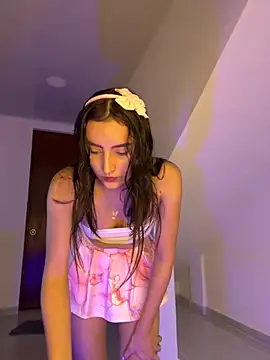 EmySofia online show from November 15, 2025, 3:04 am