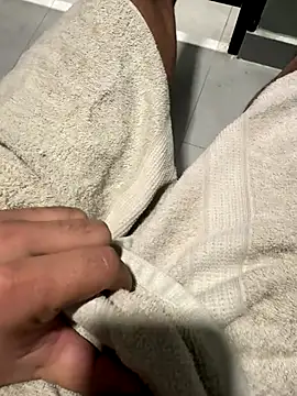 Snapshot of Gaonkadesilonda chatting on October 7, 2025, 4:48 pm Gaonkadesilonda online show from October 7, 2025, 4:48 pm