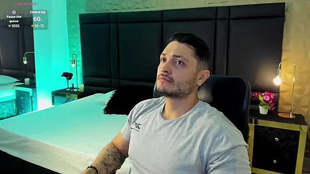 JossAckland online show from February 2, 2025, 11:51 am