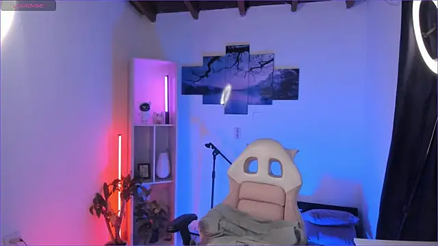 odelei online show from November 6, 2025, 10:05 am