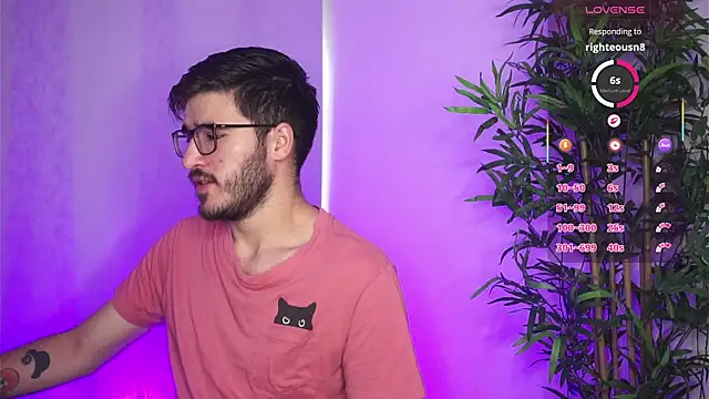 Tony Wylie online show from October 2, 2025, 12:23 pm