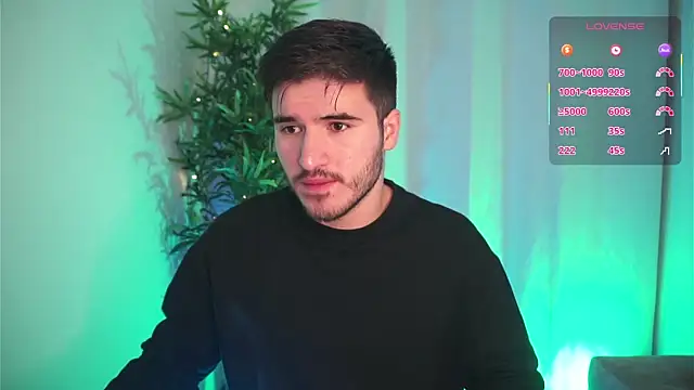 Tony Wylie online show from December 3, 2025, 10:13 am