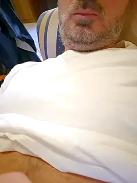 1talianBeutifulCock online show from January 24, 2025, 12:52 pm