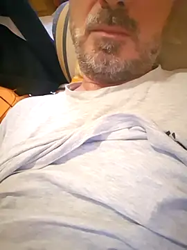 1talianBeutifulCock online show from October 28, 2025, 11:14 am