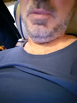 Snapshot of 1talianBeutifulCock chatting on February 10, 2026, 10:41 am 1talianBeutifulCock online show from February 10, 2026, 10:41 am