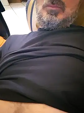 1talianBeutifulCock online show from May 15, 2026, 12:23 pm