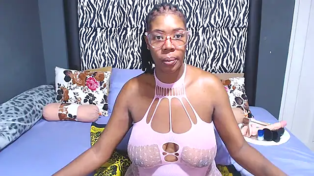 KinkyTall85 online show from March 7, 2025, 5:08 am