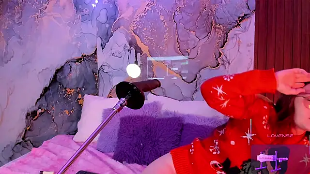 centaurigirl online show from December 2, 2025, 4:51 am