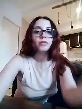 Snapshot of maipilu chatting on February 25, 2025, 9:57 pm maipilu online show from February 25, 2025, 9:57 pm