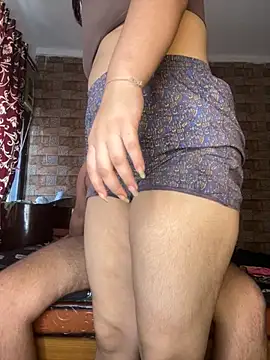 Snapshot of STEP_SISTER1 chatting on October 31, 2025, 9:21 am STEP SISTER1 online show from October 31, 2025, 9:21 am