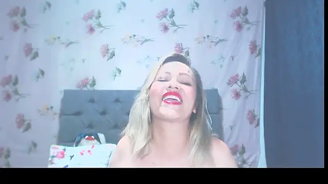 Snapshot of Paris_Squirt_ chatting on September 27, 2025, 8:58 pm Paris Squirt online show from September 27, 2025, 8:58 pm