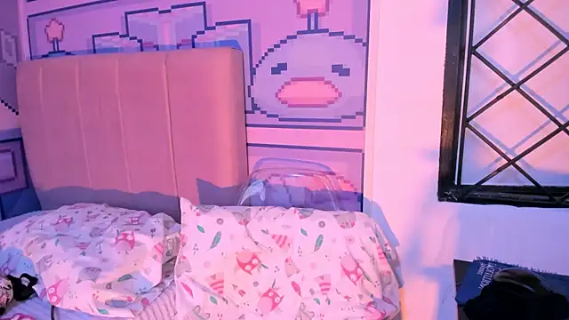  18alice online show from December 2, 2024, 3:15 am