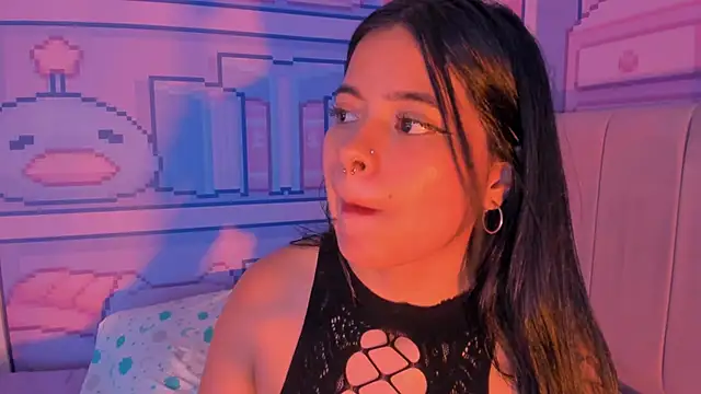  18alice online show from December 15, 2024, 6:07 am