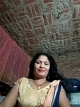 Snapshot of Suman007 chatting on December 9, 2024, 5:08 pm Suman007 online show from December 9, 2024, 5:08 pm