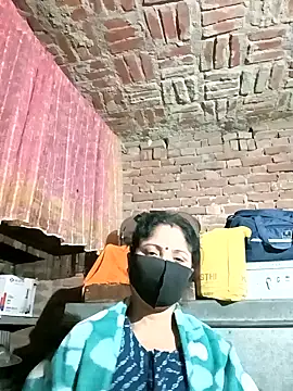 Snapshot of Suman007 chatting on December 21, 2024, 3:42 pm Suman007 online show from December 21, 2024, 3:42 pm