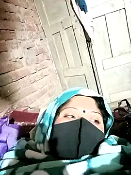 Snapshot of Suman007 chatting on December 25, 2024, 4:54 pm Suman007 online show from December 25, 2024, 4:54 pm