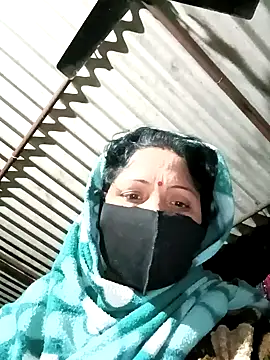 Snapshot of Suman007 chatting on December 30, 2024, 3:24 pm Suman007 online show from December 30, 2024, 3:24 pm