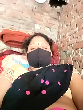 Snapshot of Suman007 chatting on January 27, 2025, 7:03 am Suman007 online show from January 27, 2025, 7:03 am