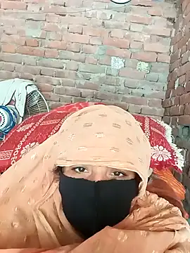 Snapshot of Suman007 chatting on February 6, 2025, 7:56 am Suman007 online show from February 6, 2025, 7:56 am