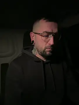 Snapshot of _Haptic_ chatting on December 6, 2024, 3:30 am Haptic online show from December 6, 2024, 3:30 am