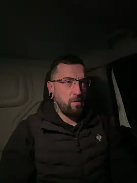 Snapshot of _Haptic_ chatting on March 17, 2025, 4:08 am Haptic online show from March 17, 2025, 4:08 am