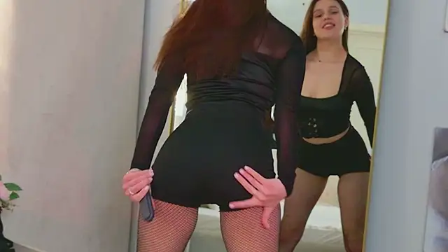 RihannaRose online show from April 13, 2026, 4:45 pm