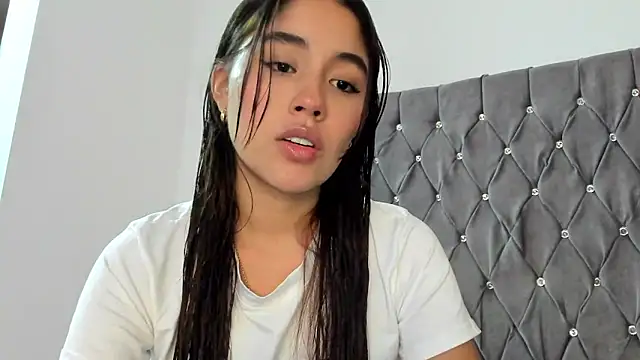 AriaMontgomery online show from January 27, 2025, 5:47 am