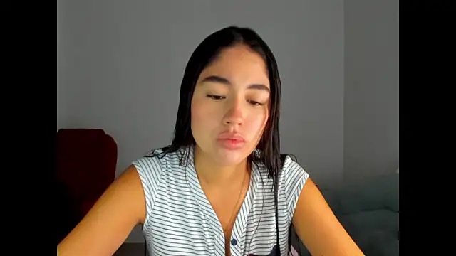 AriaMontgomery online show from March 12, 2025, 9:55 am