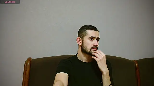 Snapshot of Sweet__Daddy chatting on December 21, 2024, 10:30 pm Sweet Daddy online show from December 21, 2024, 10:30 pm