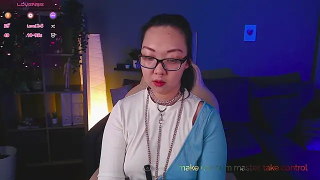 Marine Vact online show from March 20, 2025, 5:25 pm