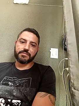 P4uzud4O online show from April 11, 2026, 4:11 pm