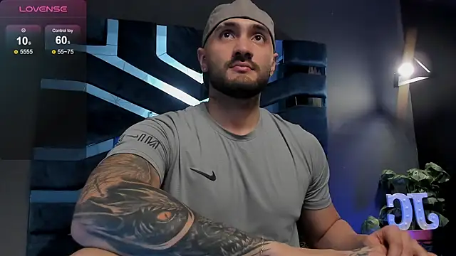 JeanColleman online show from November 21, 2025, 11:25 pm