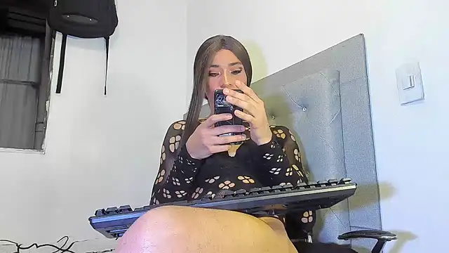 Snapshot of camila_bigcock169 chatting on March 3, 2026, 3:56 am camila bigcock169 online show from March 3, 2026, 3:56 am