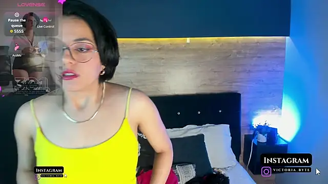 victoria byte online show from September 22, 2025, 8:33 pm